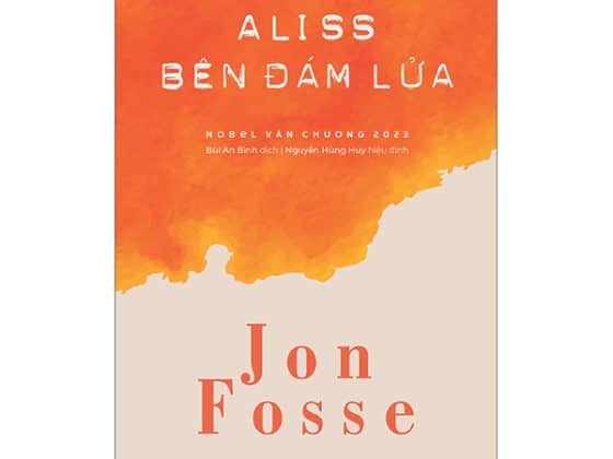 Aliss Bên Đám Lửa PDF