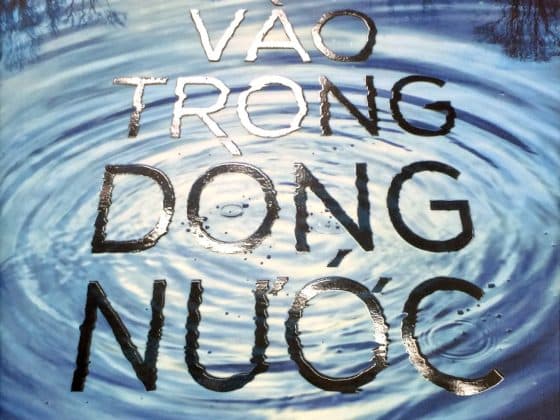 Vào Trong Dòng Nước PDF
